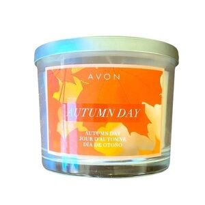 Avon Three Wick Candle Autumn Day New In Box